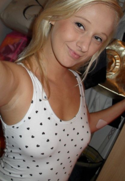 Sex seznamka, Ona hled jeho - Pokud hledte svobodnou hezkou dvku, 22 let, kraj: Olomouck