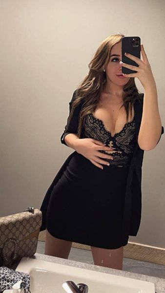 Sex seznamka, Ona hled jeho - Osaml tgirl hled gentlemana, 27 let, kraj: Jihoesk