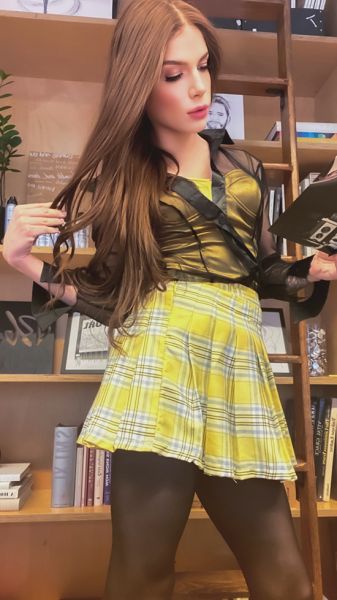 Sex seznamka, Ona hled jeho - Sexy zrzka hled chpav mue, 24 let, kraj: Krlovhradeck