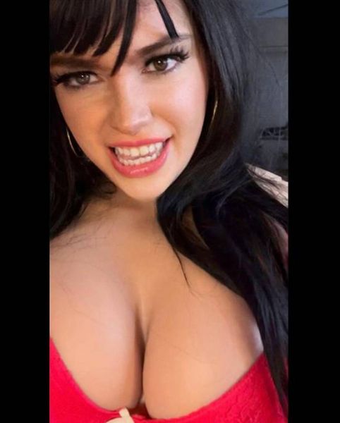 Sex seznamka, Ona hled jeho - Kulat energick zadek hled svho prince, 25 let, kraj: Jihomoravsk