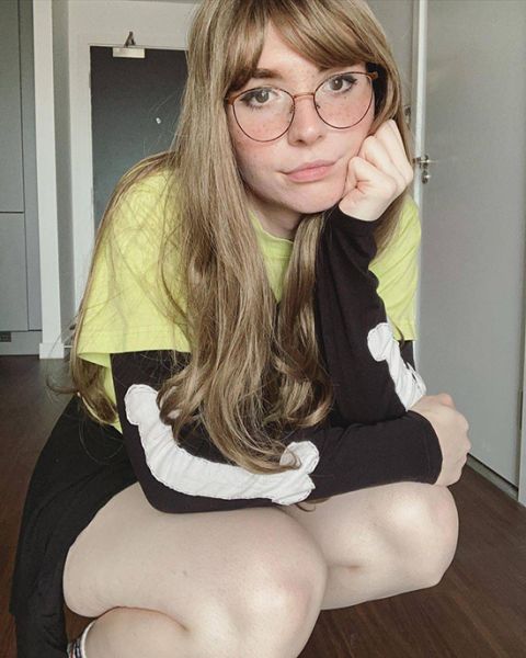 Sex seznamka, Ona hled jeho - Mlad TS hled mue, 21 let, kraj: Jihoesk