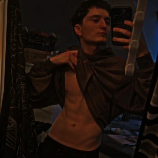 Sex seznamka, On hled ji - Voln veer, 19 let, Brno