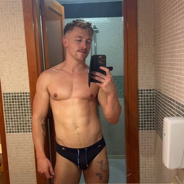 Sex seznamka, On hled jeho - Hledm partnera a milence, 34 let, kraj: Vysoina