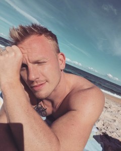 Sex seznamka, On hled jeho - Mu hled mue na seznmen, 32 let, kraj: Hl. m. Praha