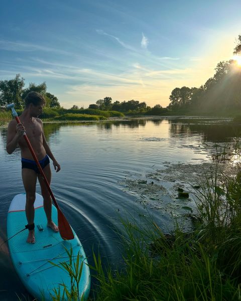 Sex seznamka, On hled jeho - Shnm kluka, 30 let, kraj: Hl. m. Praha