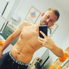 Sex seznamka, On hledá jeho - Jsem Tomáš a hledám muže, 34 let, kraj: Středočeský