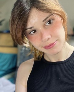 Sex seznamka, Ona hled jeho - Jsem transsexulka a hledm mue, 25 let, kraj: Hl. m. Praha