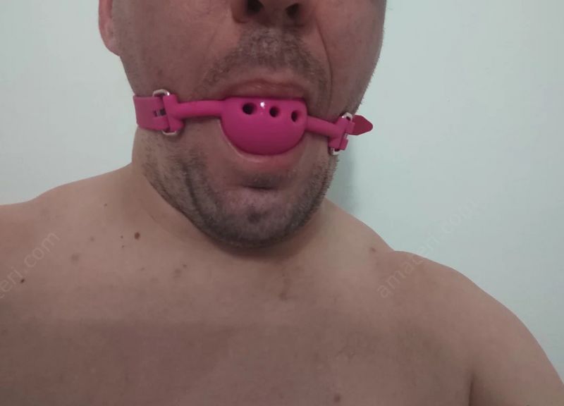 Sex seznamka, On hled jeho - otrok z umperska hled perverznho Pna, 38 let, umperk