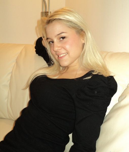 Sex seznamka, Ona hled� jeho - Perverzn� sle�na, 27 let, kraj: Plze�sk�