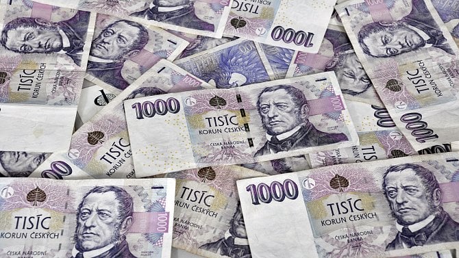 Sex seznamka, On hled� ji - Anonymn� nat��en� P vide�, pen�ze na ruku, kraj: Olomouck�