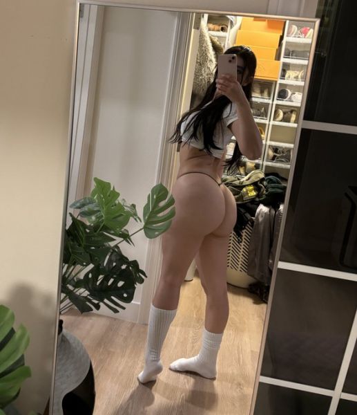 Sex seznamka, Ona hled� jeho - erotick� mas� 💆, 28 let, kraj: Libereck�