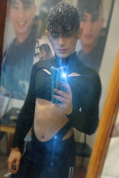 Sex seznamka, On hled� jeho - Nab�z�me odreagov�n� a uspokojen�, Plze� 18