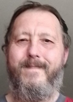 Sex seznamka, On hled� ji - =or�ln� uspokojim �enu kamar�dku z okr.doma�lice=47=60= kter� by cht�la za��t l�zac� rozko� n�kolikr�t za sebou, 55 let, Hol��ov