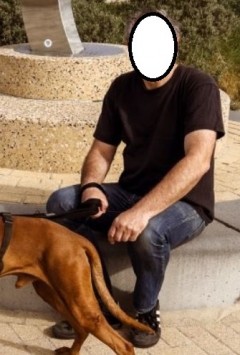 Sex seznamka, Ona hled� ji - Sex se psem - dob�e placen�, 48 let, kraj: Hl. m. Praha