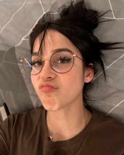 Sex seznamka, Ona hled� jeho - Hezk� d�vky k dispozici, 28 let, Moravie du sud