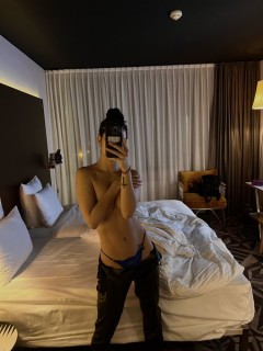 Sex seznamka, Ona hledá jeho - Disponible à +4915511826974, 28 let, Brno