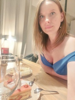 Sex seznamka, Ona hled� jeho - Emma pour du plaisir, 26 let, Moravie-Silesie