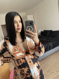 Sex seznamka, Ona hled� jeho - Disponible à +4915511826974, 28 let, Kolin