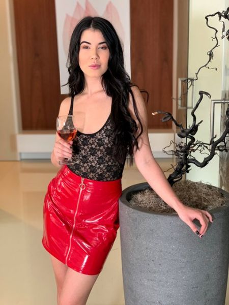 Sex seznamka, Ona hled� jeho - k dispozici pro v�s 24#24, 29 let, Straznice