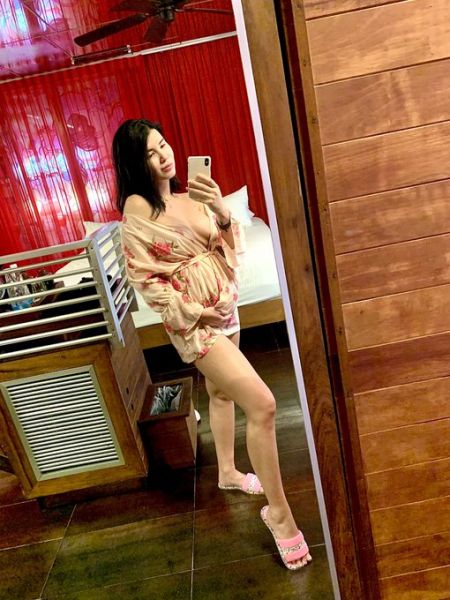 Sex seznamka, Ona hled� jeho - Disponible à +4915511826974, 28 let, Kromeriz