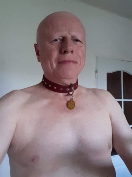 Sex seznamka, On hled� jeho - Hled�m dominantn�ho, aktivn�ho �ernocha..., Praha, Kladno, Slan� a okoli