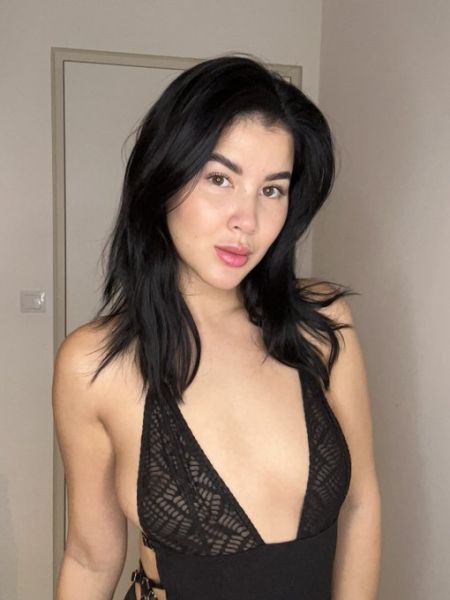 Sex seznamka, Ona hled� jeho - Disponible à +4915511826974, 28 let, Podebrady