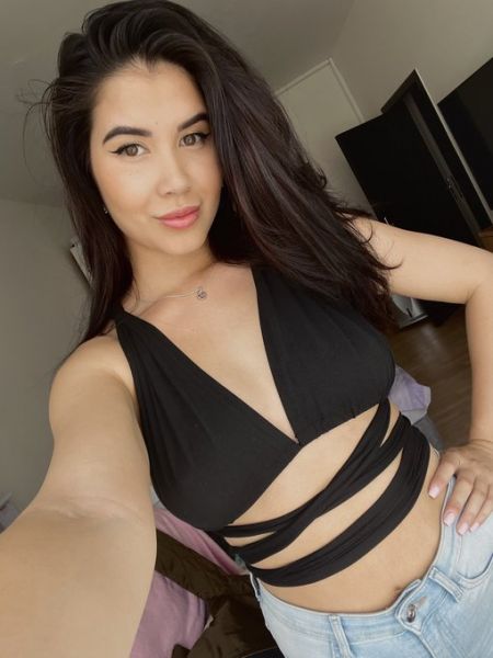 Sex seznamka, Ona hled� jeho - Disponible à +4915511826974, 28 let, Litovel