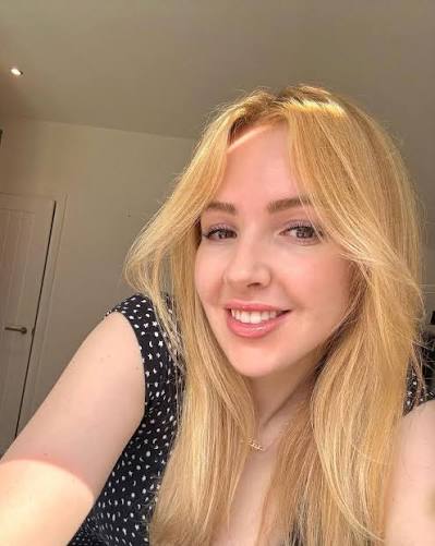 Sex seznamka, Ona hled� jeho - Sada sam dostupan, 28 let, Prachatice