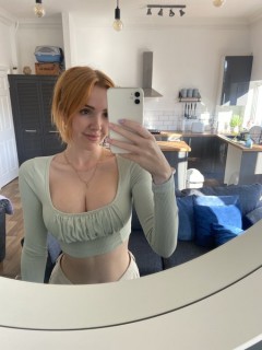 Sex seznamka, Ona hled� jeho - Sada sam dostupan, 28 let, Louny