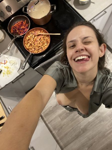 Sex seznamka, Ona hled� jeho - D�m ti tolik pot�en�, kolik mi kdy kter�koli mu� dal., 27 let, Pardubice