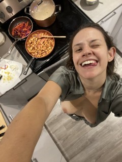 Sex seznamka, Ona hled� jeho - D�m ti tolik pot�en�, kolik mi kdy kter�koli mu� dal., 27 let, Pardubice