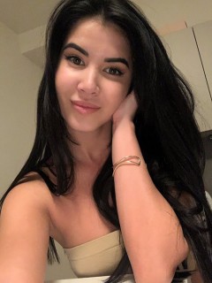 Sex seznamka, Ona hled� jeho - Jsem nyn� k dispozici +33 7 45 44 11 89, 29 let, Polna