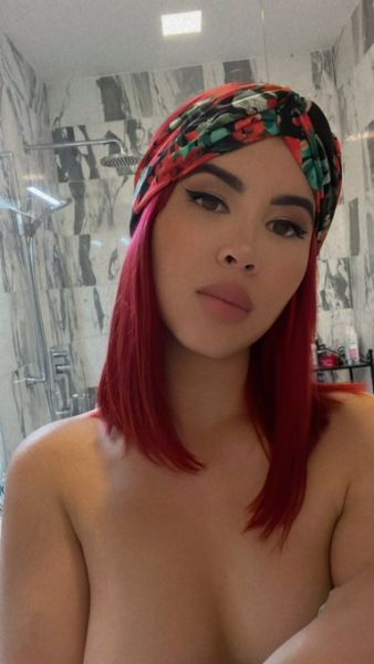 Sex seznamka, Ona hled� jeho - Disponible à +4915511826974, 28 let, Trutnov