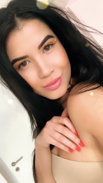 Sex seznamka, Ona hled� jeho - Disponible à +4915511826974, 28 let, Praha