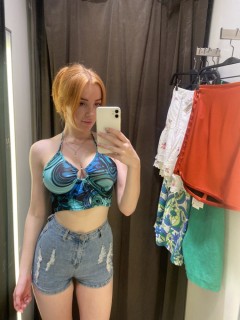 Sex seznamka, Ona hled� jeho - Sada sam dostupan, 28 let, Holysov