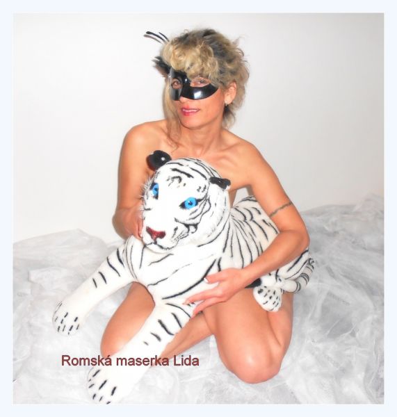 Sex seznamka, Ona hled jeho - speciln mas penisu s oddalovnm, 38 let, Praha 10