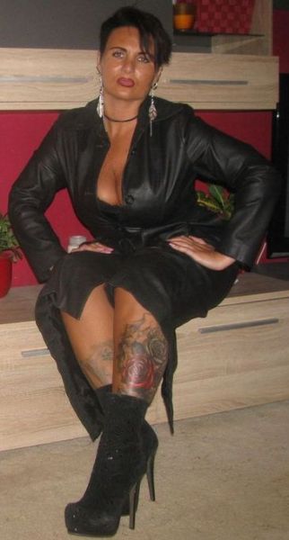 Sex seznamka, Ona hled jeho - MADAM MISCHEL BRNO, BRNO