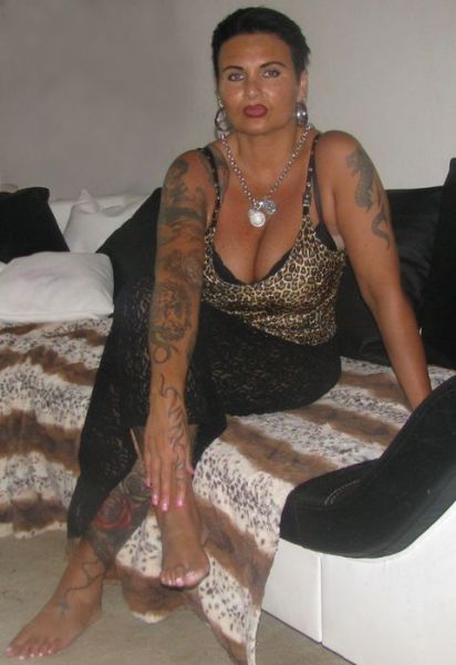 Sex seznamka, Ona hled jeho - NONSTOP - MADAM MISCHEL BRNO, BRNO