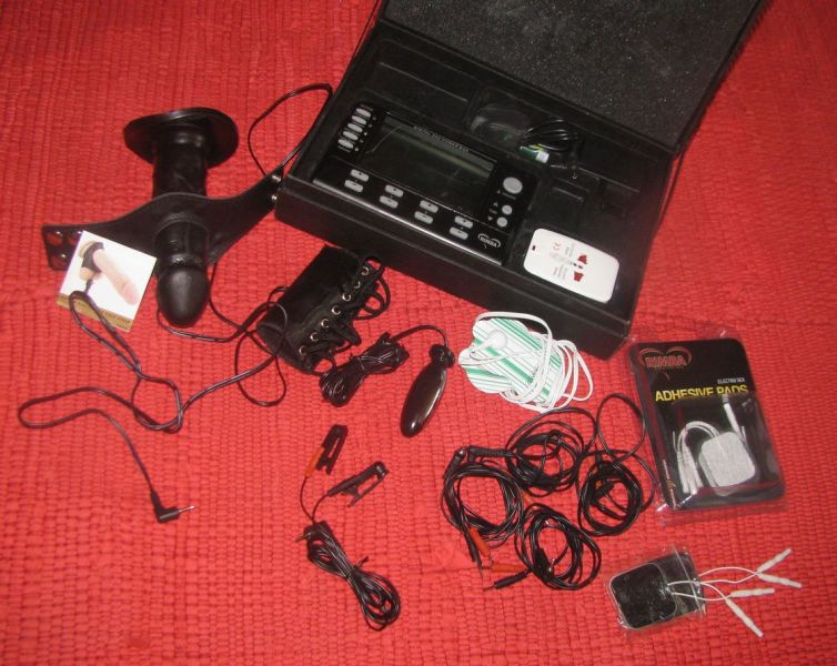 Sex seznamka, Ona hled jeho - MADAM MISCHEL BRNO-BDSM,CLINIC,ELEKTRO,FETISH...aj..., BRNO