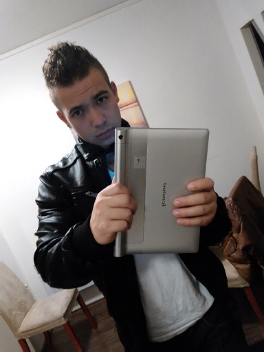 Sex seznamka, Ona hled ji - had nejak dma spolonos ?:), 25 let, kraj: Hl. m. Praha