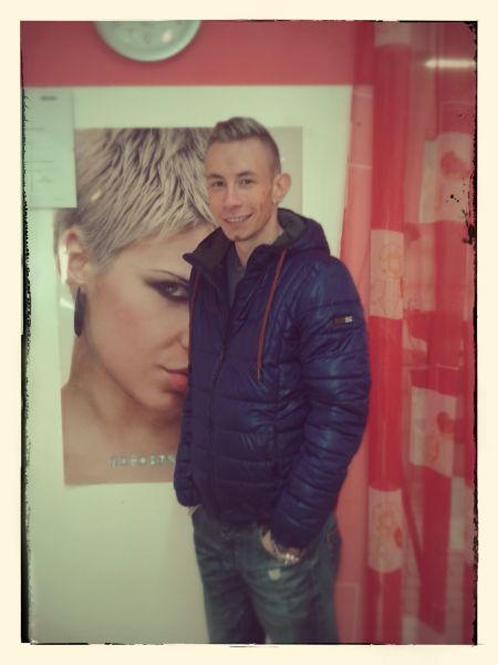 Sex seznamka, On hled jeho - Konec nudy - spolenost, 25 let, Teplice - Praha