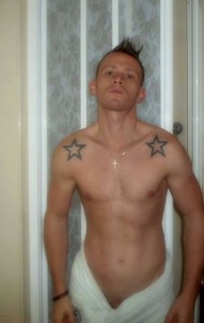 Sex seznamka, On hled jeho - Alex Sans, 25 let, Hradec Kralove, Praha