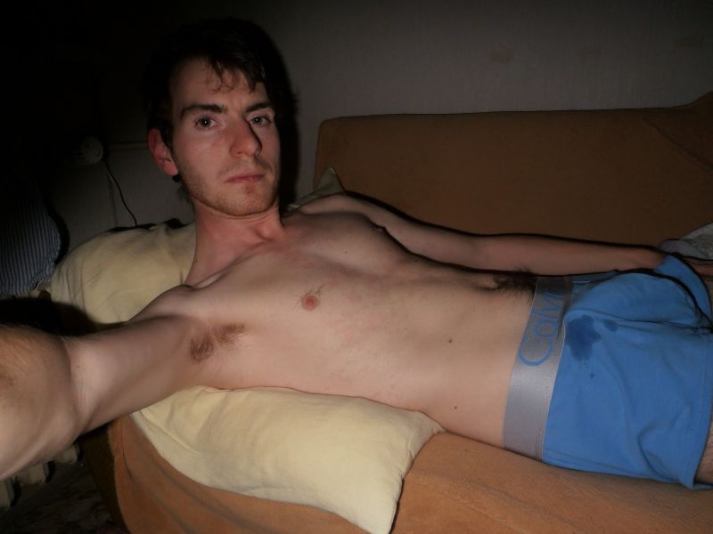 Sex seznamka, On hled jeho - Ahoj, 23 let, kraj: Hl. m. Praha