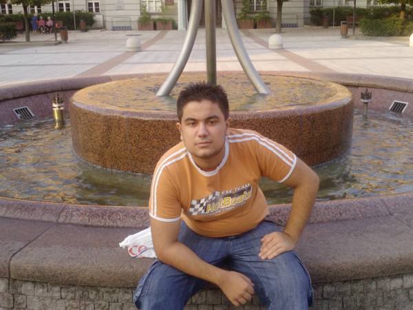 Sex seznamka, On hled ji - Hledm milenku k stmu schzen z Opavy nebo kolem Opavy, 24 let, Opava