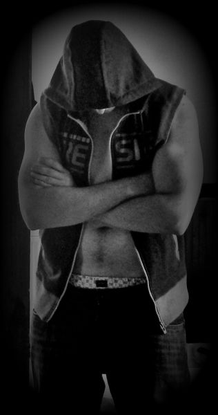 Sex seznamka, On hled ji - Dominantn zralou enu s chut a fantazi, 25 let, kraj: Hl. m. Praha