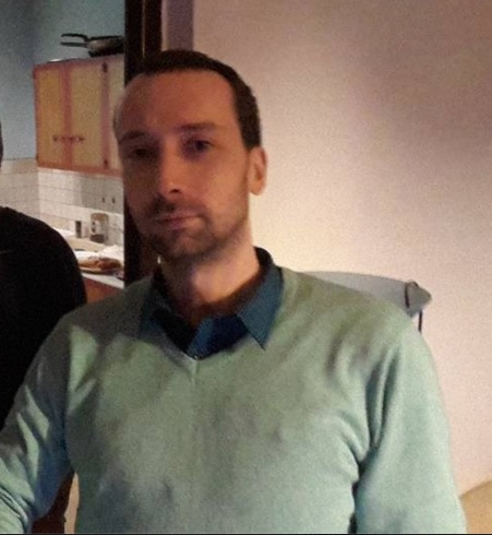 Sex seznamka, On hled ji - Rd bych enu k pravidelnm schzkm. Meme popovdat u kafe, udlat nco dobrho k veeri a pak me bu zstat pes noc, nebo si utct. Uvtm dlouhodobj kamardsk vztah., 32 let, Praha 4