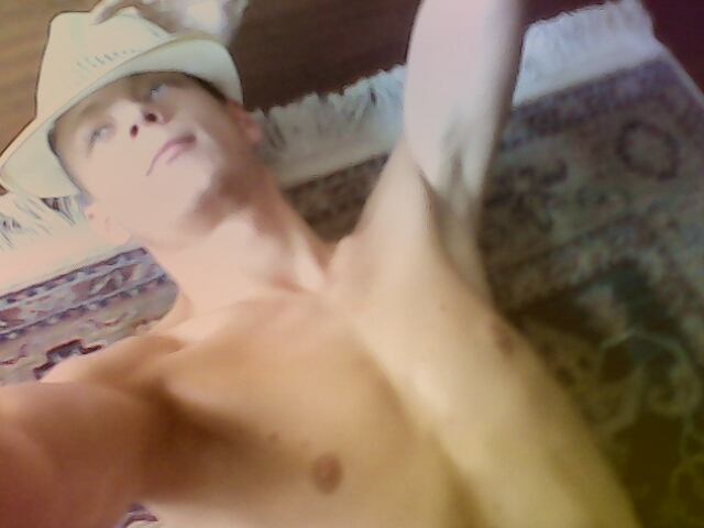 Sex seznamka, On hled jeho - Tommy for you. ..Praha, 24 let, Praha