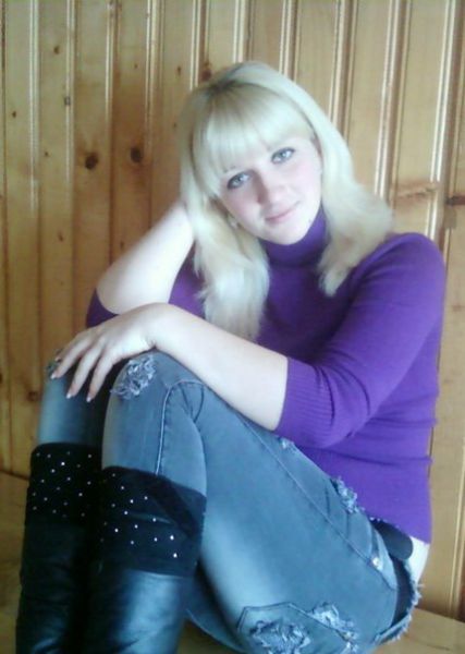 Sex seznamka, Ona hled� jeho - Gangbang Bukkake, 18 let, kraj: Hl. m. Praha