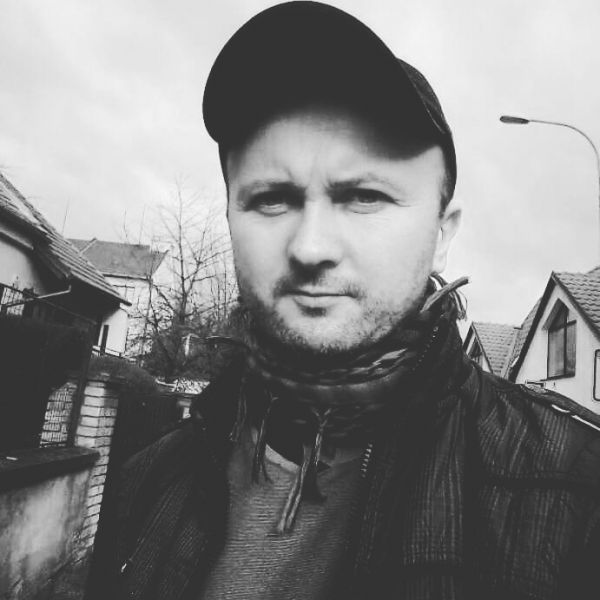 Sex seznamka, On hled ji - Si zena holka chces si zasexovat nemas skym napis my, Brno