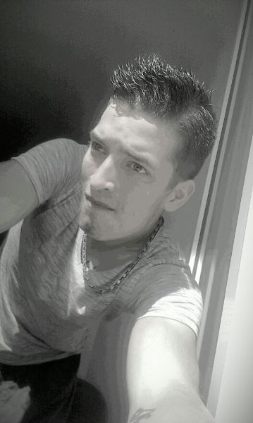 Sex seznamka, Ona hled jeho - George drah, 22 let, kraj: Hl. m. Praha